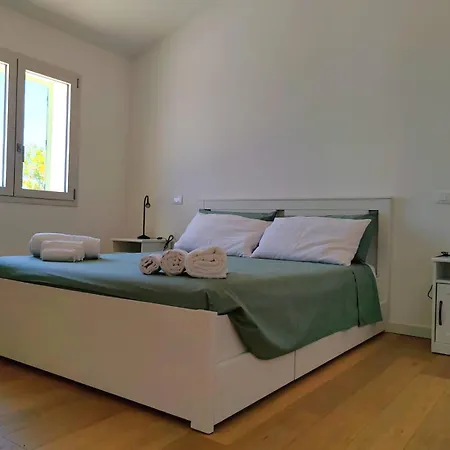 Giulia Villa